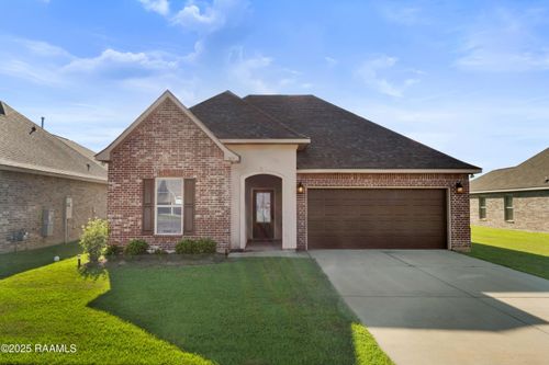 120 Sugar Crest Dr, Youngsville, LA, 70592-1026 | Card Image