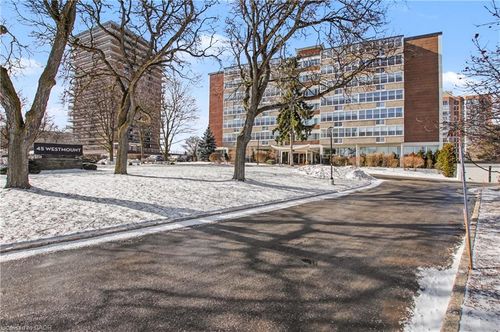 202-45 Westmount Rd N, Waterloo, ON, N2L2R3 | Card Image