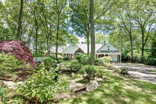 25 Mill Pond Way, East Falmouth, MA, 02536-5360 | Card Image