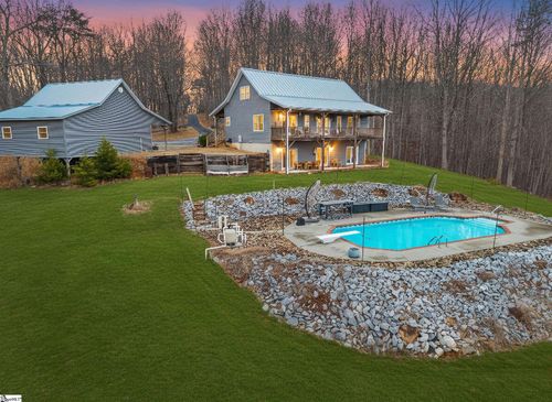 523 Upper Springs Rd, Pickens, SC, 29671-7803 | Card Image