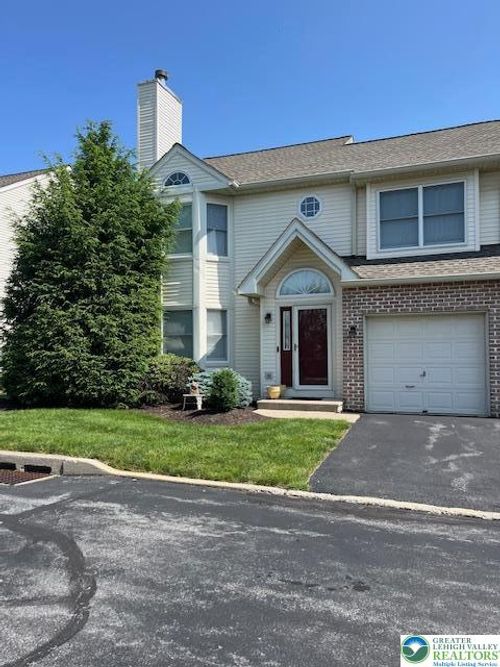 255 Ridings Cir, Macungie, PA, 18062-1816 | Card Image