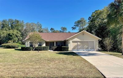 10787 Sw 53rd Circle, House other with 3 bedrooms, 2 bathrooms and null parking in Ocala FL | Image 1