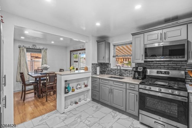 457 W 4 Th Ave, House other with 3 bedrooms, 1 bathrooms and null parking in Roselle NJ | Image 7