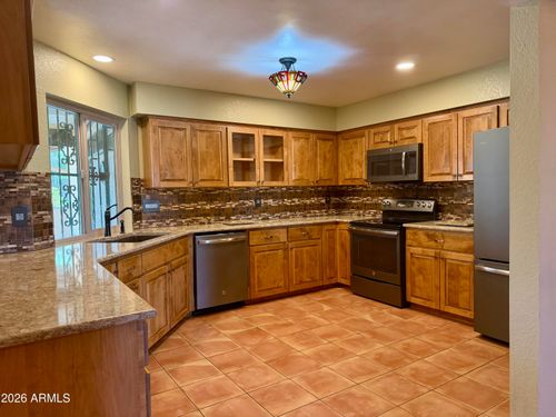 2566 Inverrary Dr, Sierra Vista, AZ, 85650-5113 | Card Image