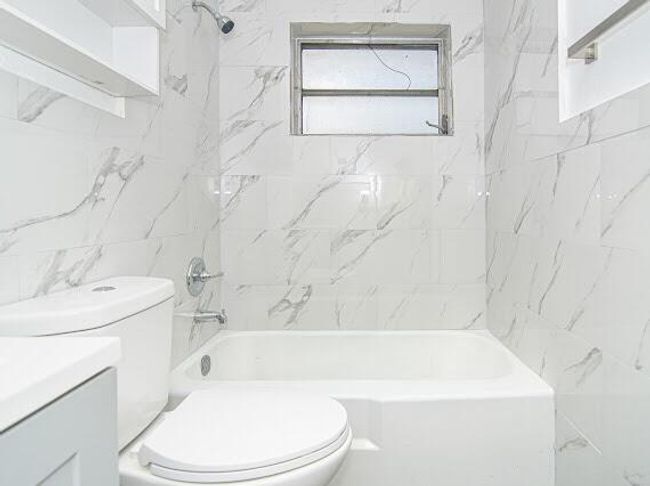 APT-1-1611 - 1601-1611 Sw 11 Th Ct, Condo with 1 bedrooms, 1 bathrooms and null parking in Fort Lauderdale FL | Image 4