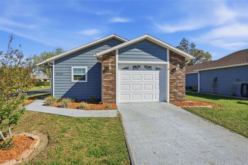 37443 Redberry Ct, ZEPHYRHILLS, FL, 33542-7944 | Card Image