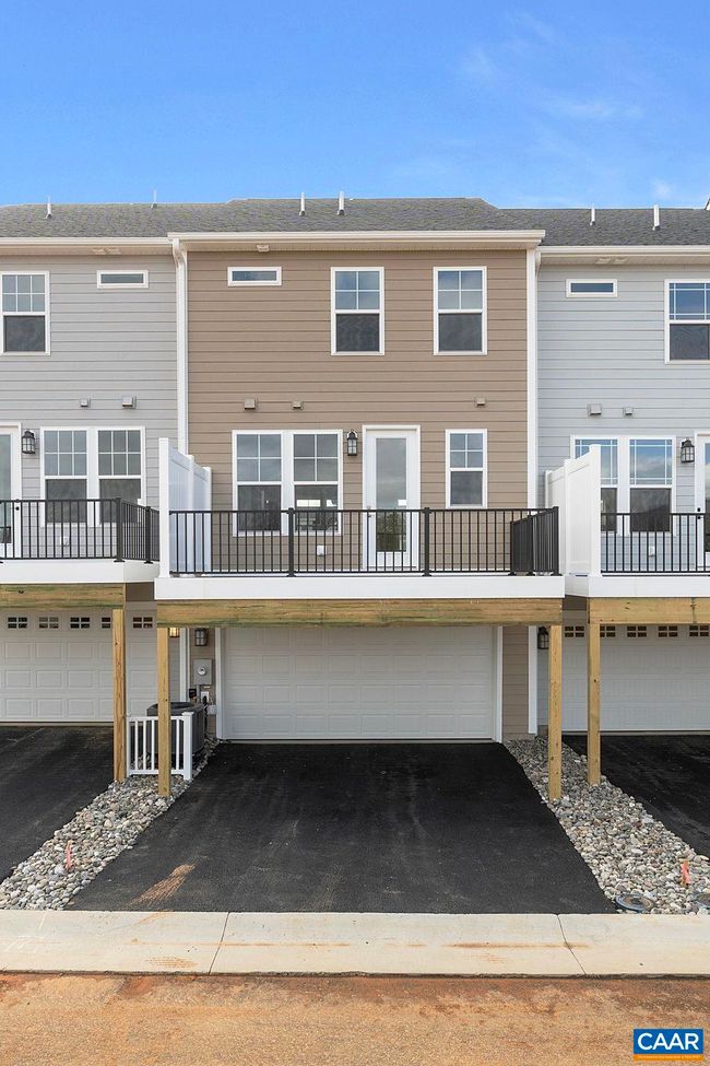 57 Hilah Ln, House attached with 3 bedrooms, 3 bathrooms and null parking in CHARLOTTESVILLE VA | Image 37