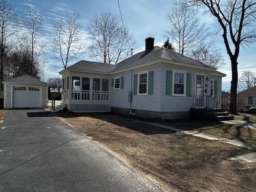 7 Towle Ave, Hampton, NH, 03842-2234 | Card Image
