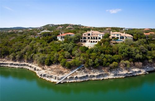 17607 Breakwater Dr, Jonestown, TX, 78645-4472 | Card Image