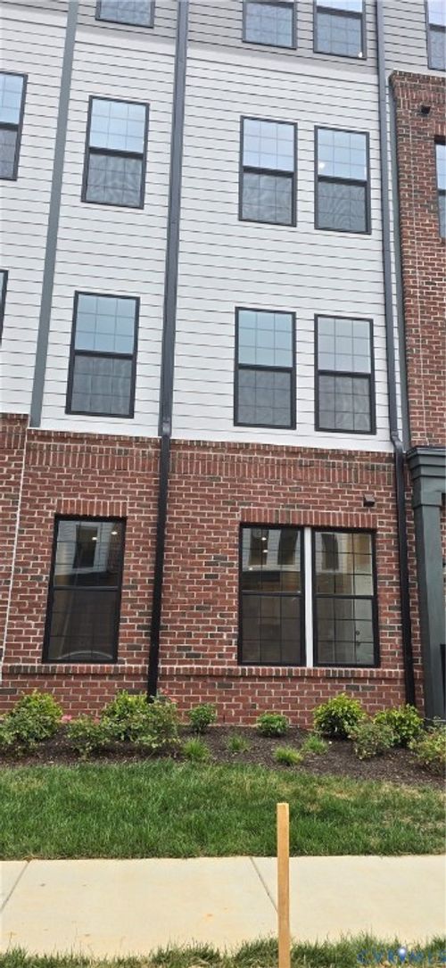 13262 Garland Ln, Midlothian, VA, 23114-6572 | Card Image