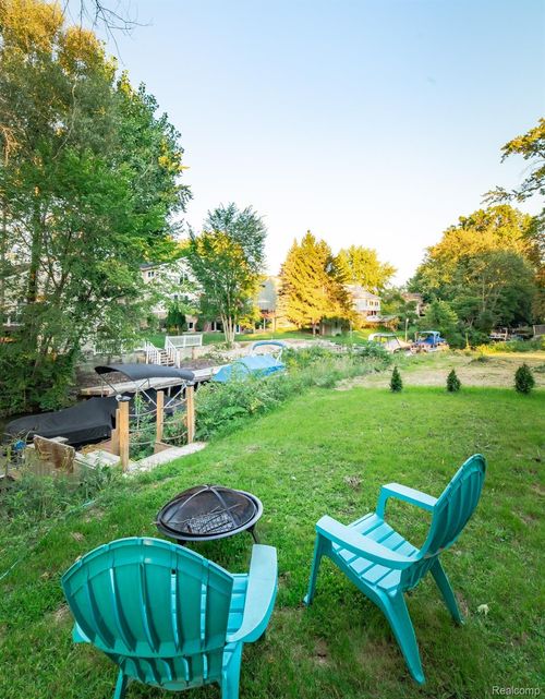 0000 Cheyenne Ave, Waterford, MI, 48327 | Card Image