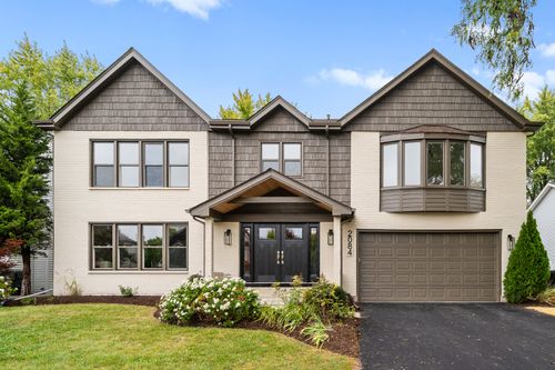 2084 Maplewood Cir, Naperville, IL, 60563-1981 | Card Image
