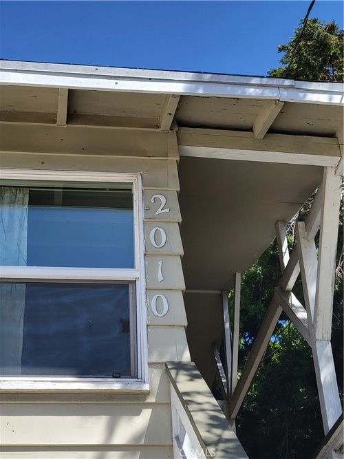 2010 Cherry Ave, Signal Hill, CA, 90755-5860 | Card Image