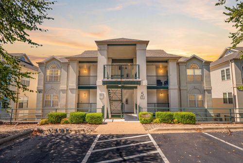 2-351 S Wildwood Dr, Branson, MO, 65616-3941 | Card Image