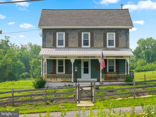 12 Salford Station Rd, PERKIOMENVILLE, PA, 18074-9782 | Card Image