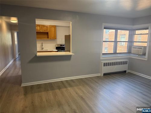 2339 Hudson Ter, Fort Lee, NJ, 07024-7930 | Card Image