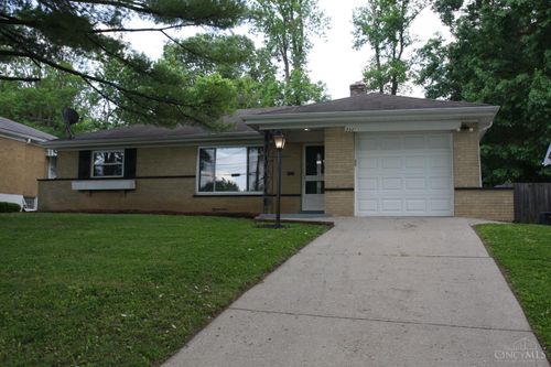 3347 Gerold Dr, Cincinnati, OH, 45238-2124 | Card Image