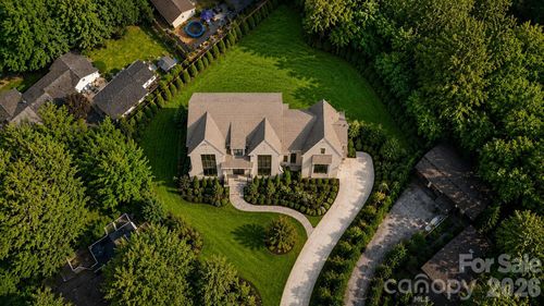 125 Randstone Ct, Charlotte, NC, 28211-4091 | Card Image