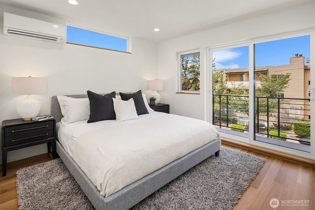 B - 2419 Nw 57 Th St, Townhouse with 3 bedrooms, 2 bathrooms and null parking in Seattle WA | Image 13