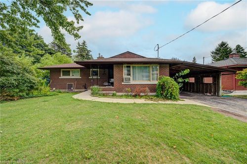 189 Gatewood Rd, Kitchener, ON, N2M4E3 | Card Image