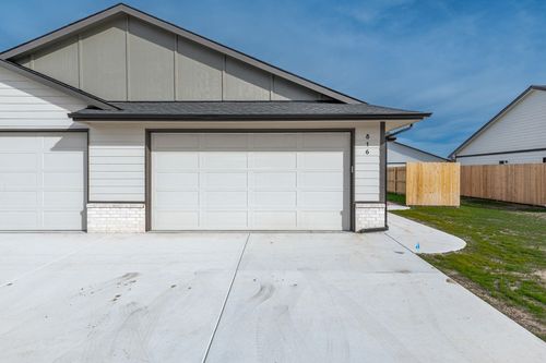 816 S Jay St, Valley Center, KS, 67147-8970 | Card Image