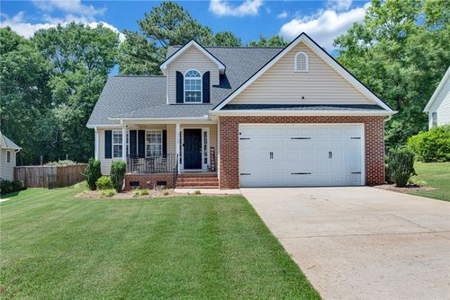 112 Royal Dr, Williamston, SC, 29697-2045 | Card Image