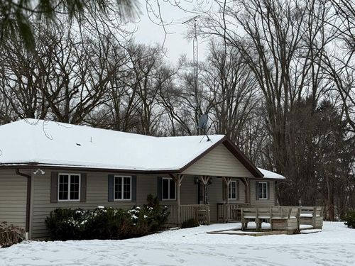 W6399 Brick Church Road, WALWORTH, WI, 53184 | Card Image