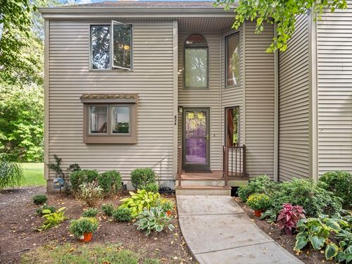 apt-424-770 Salisbury St, Worcester, MA, 01609-1157 | Card Image