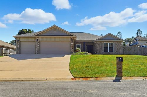 3025 Crown Creek Cir, Crestview, FL, 32539-9000 | Card Image