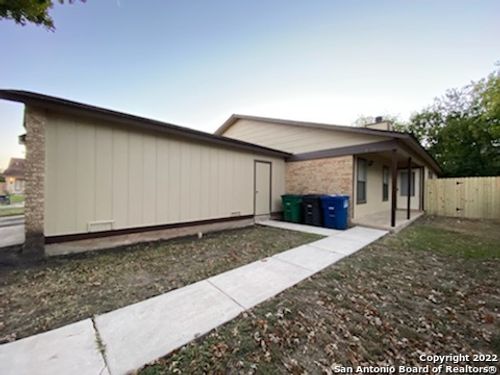 14429 Woods Hole Dr, San Antonio, TX, 78233-7118 | Card Image