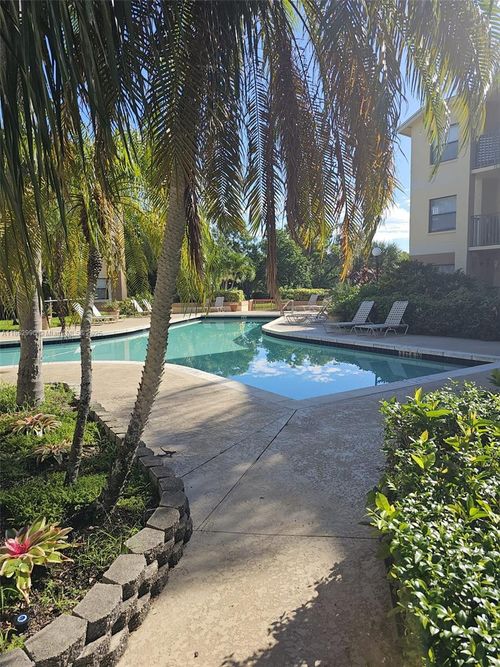 apt-215-9999 Summerbreeze Dr, Sunrise, FL, 33322-5820 | Card Image