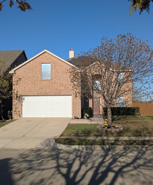 2080 Meadow Park Dr, Princeton, TX, 75407-2662 | Card Image