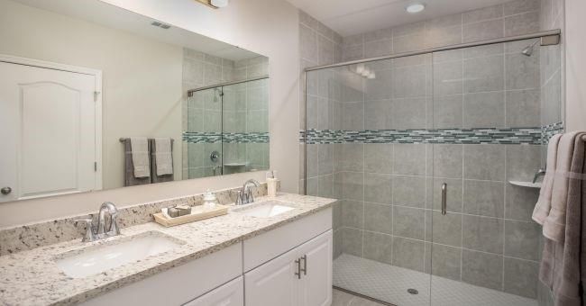 Model home - actual features may vary. | Image 9