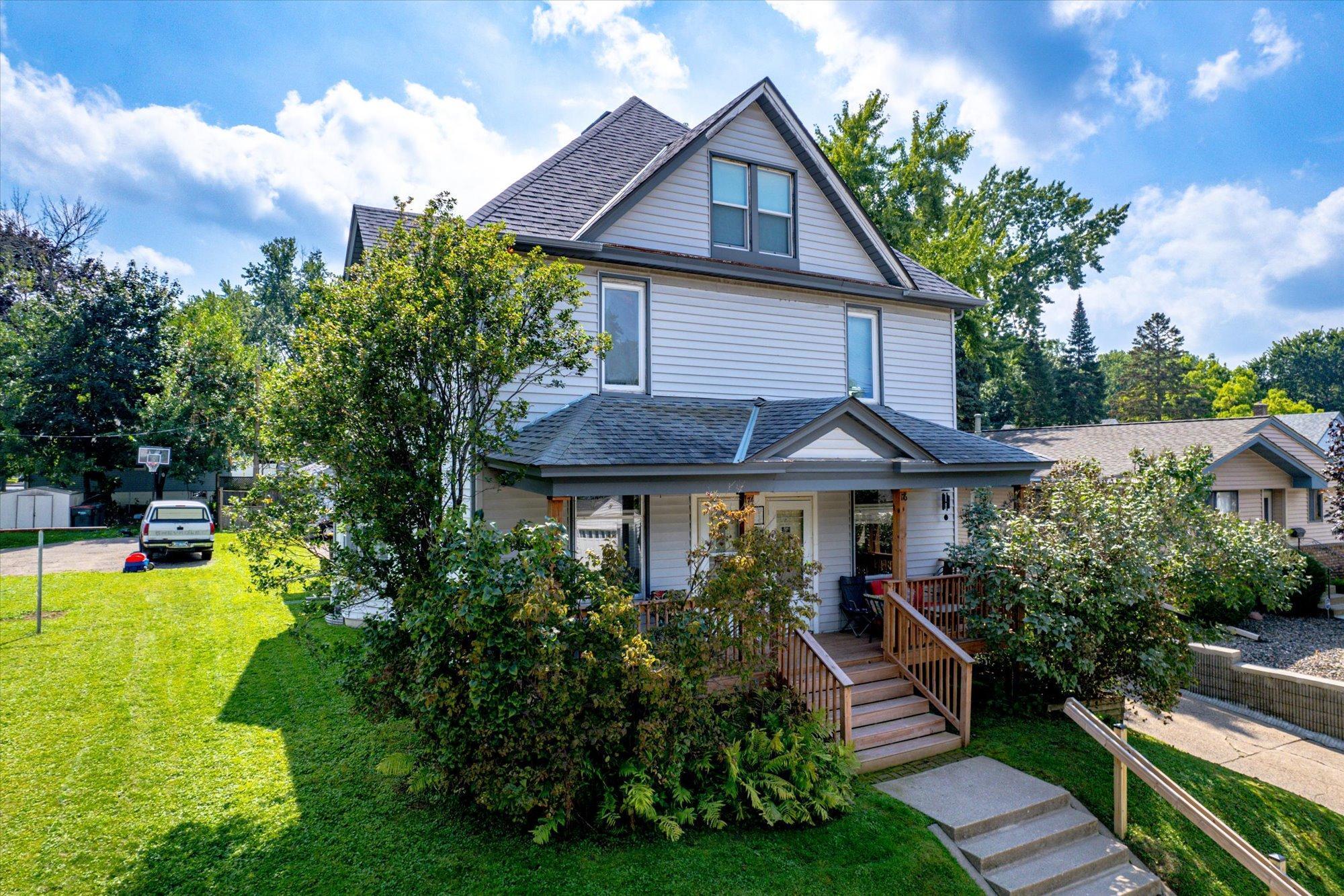 Annapolis St, Saint Paul, MN 55118
