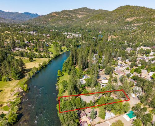 360 Park Dr, Shady Cove, OR, 97539-9709 | Card Image
