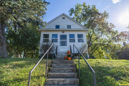1423 11th Corso, Nebraska City, NE, 68410-3467 | Card Image