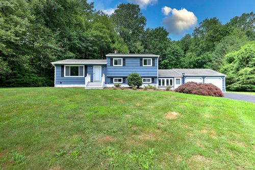 13 School St, Monroe, CT, 06468-2131 | Card Image