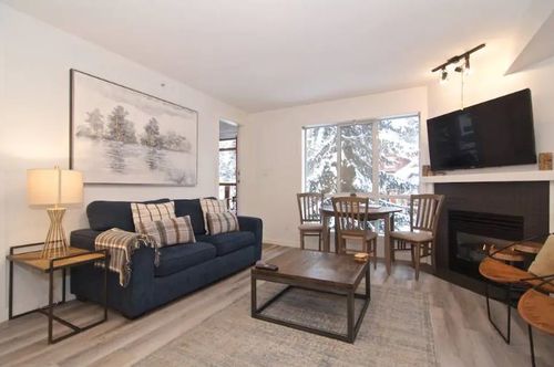 3434a-4388 Northlands Blvd, Whistler, BC, V8E1C6 | Card Image