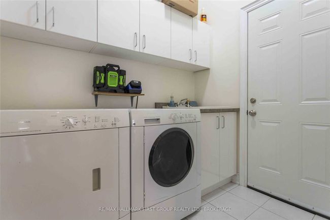932 Coyston Dr, House other with 4 bedrooms, 4 bathrooms and 4 parking in Oshawa ON | Image 35