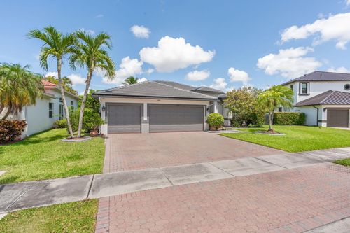 5617 Nw 106th Way, Coral Springs, FL, 33076-3106 | Card Image