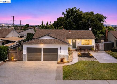 15512 Farnsworth St, San Leandro, CA, 94579 | Card Image