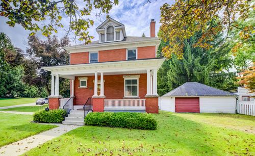 211 Main St, Cambridge, ON, N1R1X1 | Card Image