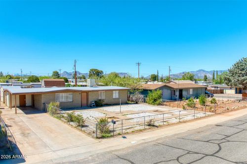 211 Dragoon St, Huachuca City, AZ, 85616-9708 | Card Image