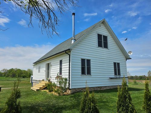 E847 County Rd S, LUXEMBURG, WI, 54217-8549 | Card Image
