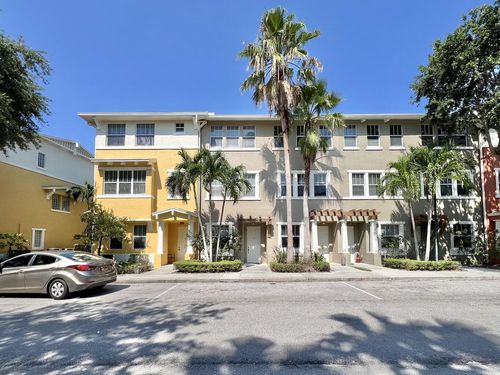 2-840 Marina Del Ray Ln, West Palm Beach, FL, 33401-8461 | Card Image