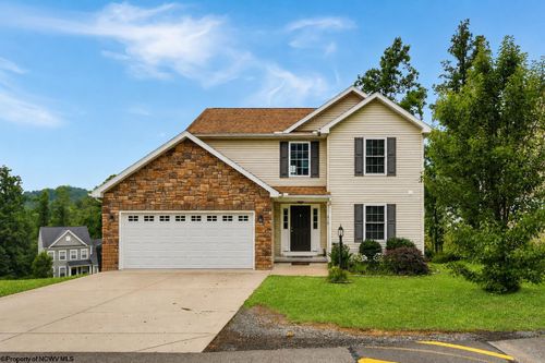 319 Double Eagle Ln, Maidsville, WV, 26541-8190 | Card Image