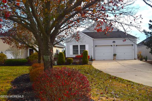 63 Lookout Dr, MANAHAWKIN, NJ, 08050-5448 | Card Image