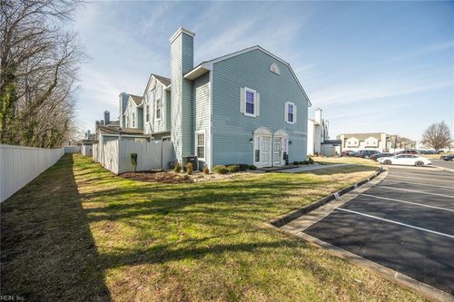 600 Butterwick Ct, Chesapeake, VA, 23320-4844 | Card Image