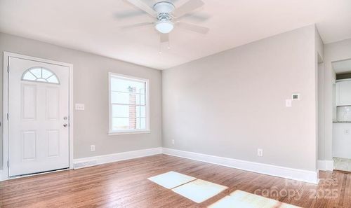 1437 Springwood Ln, Charlotte, NC, 28210-4400 | Card Image