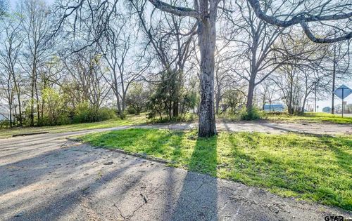 109 W Broadway, Big Sandy, TX, 75755 | Card Image